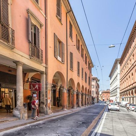 Farini Love - The Place Apartments Bologna Exterior photo